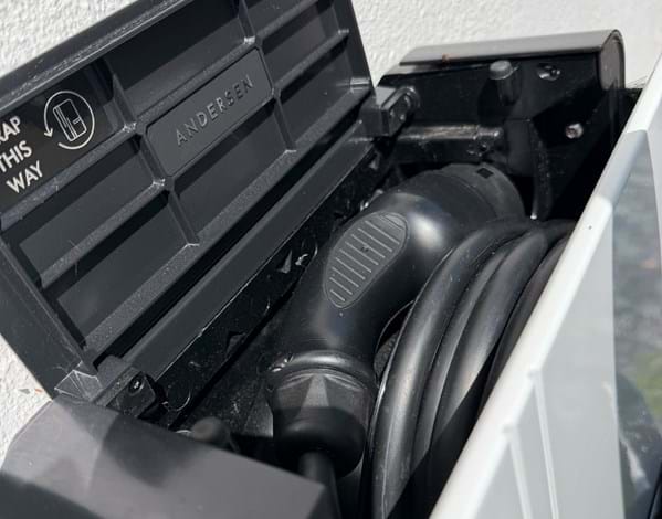Andersen EV connector